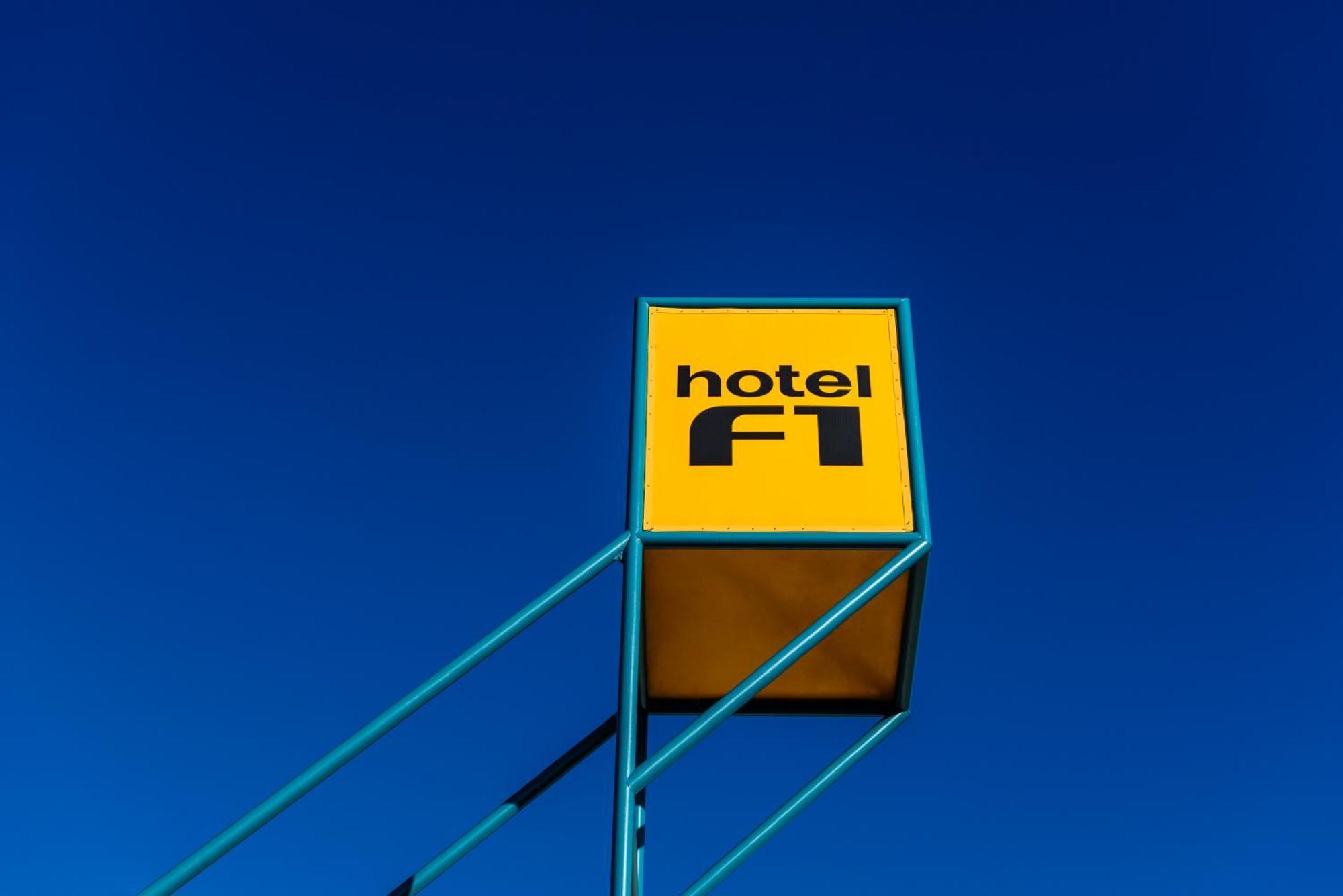 Hotelf1 Rungis Orly Екстериор снимка